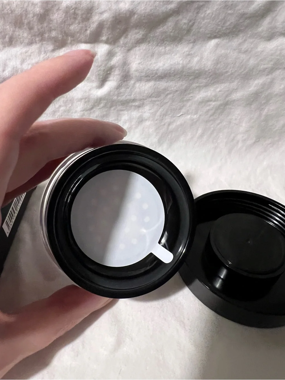 Viseart SEAMLESS SETTING POWDER in Translucent